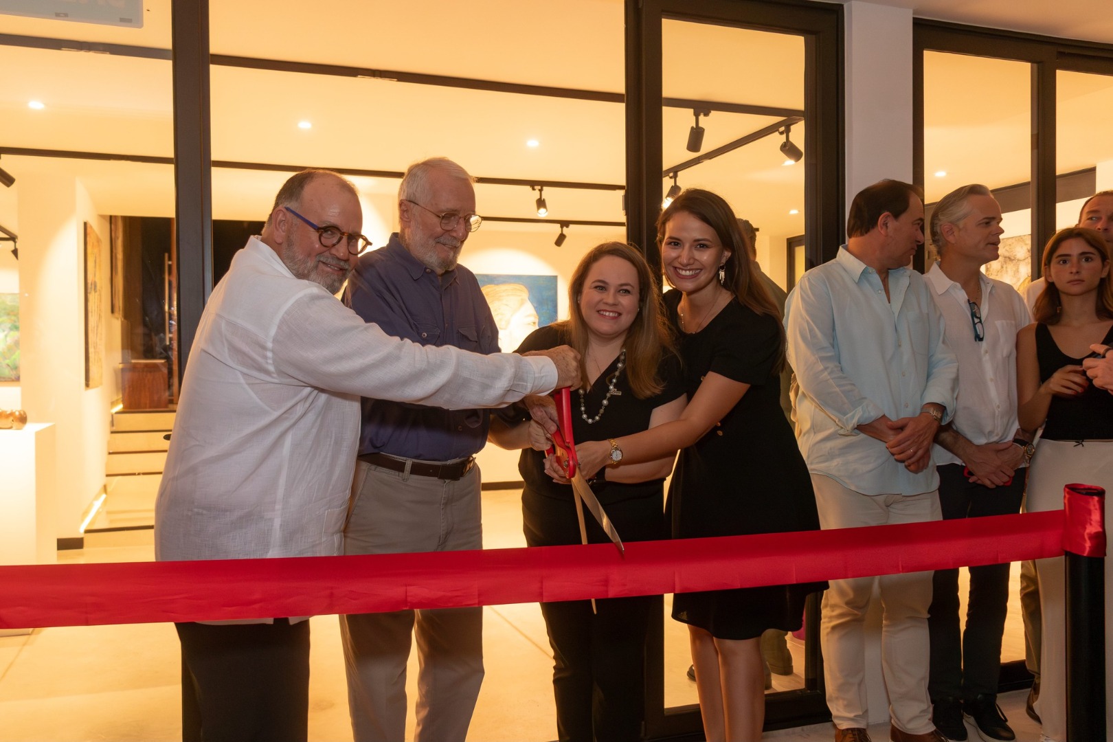 Inauguración de Hartii Centro Cultural